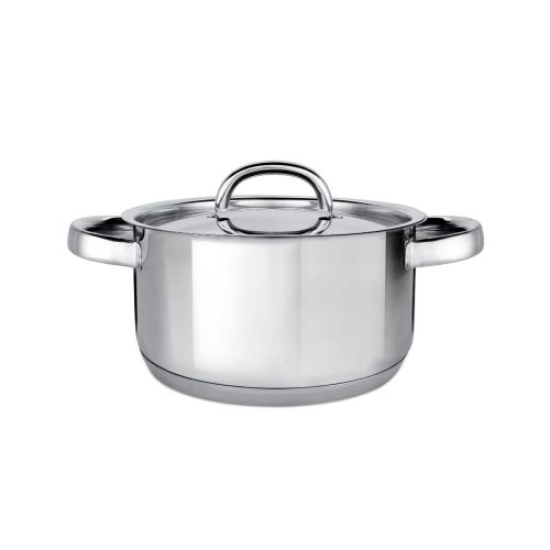 Studio Casserole 22